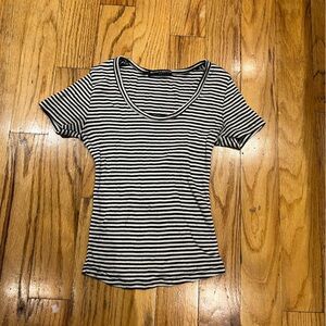 Brandy Melville stripe t-shirt